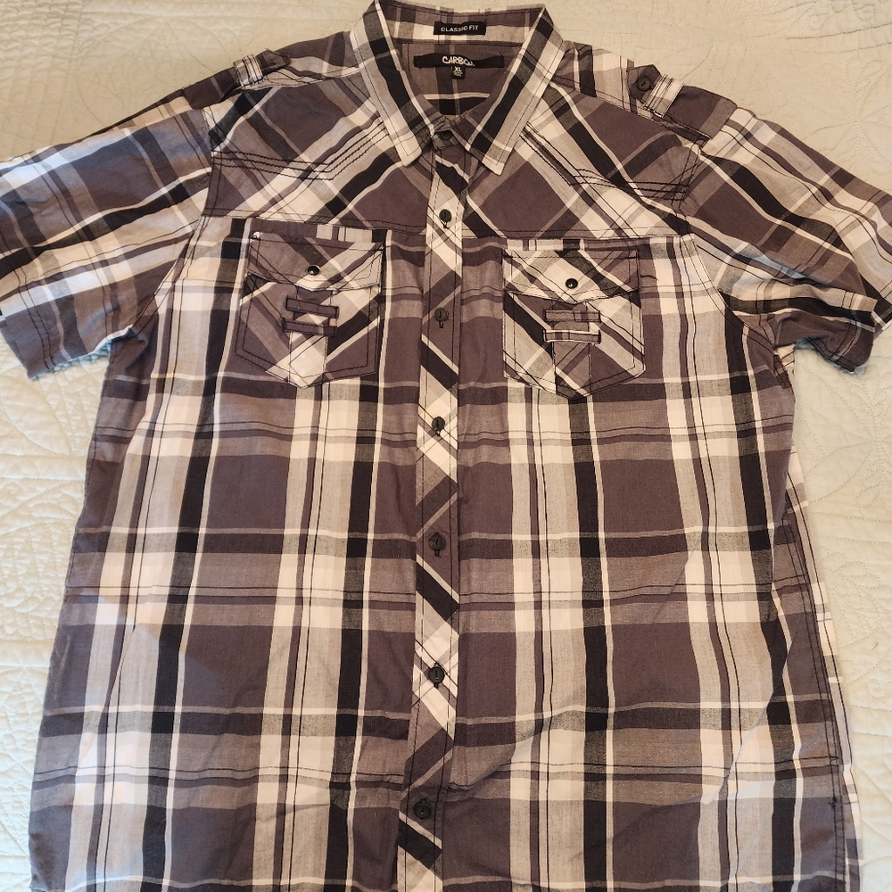 Carbon by Rue 21 XL short sleeve plaid casual button down shirt